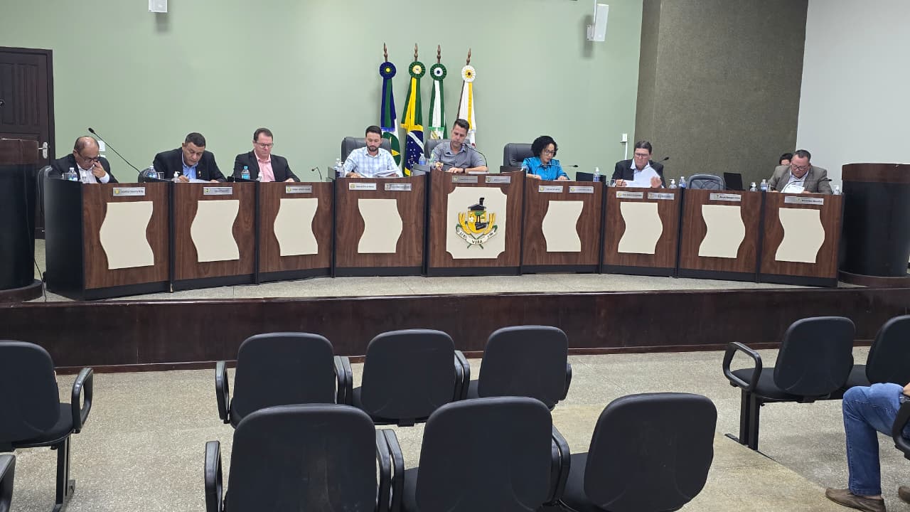 Câmara de Vera aprova novas regras para entidades sem fins lucrativos e para faltas de vereadores