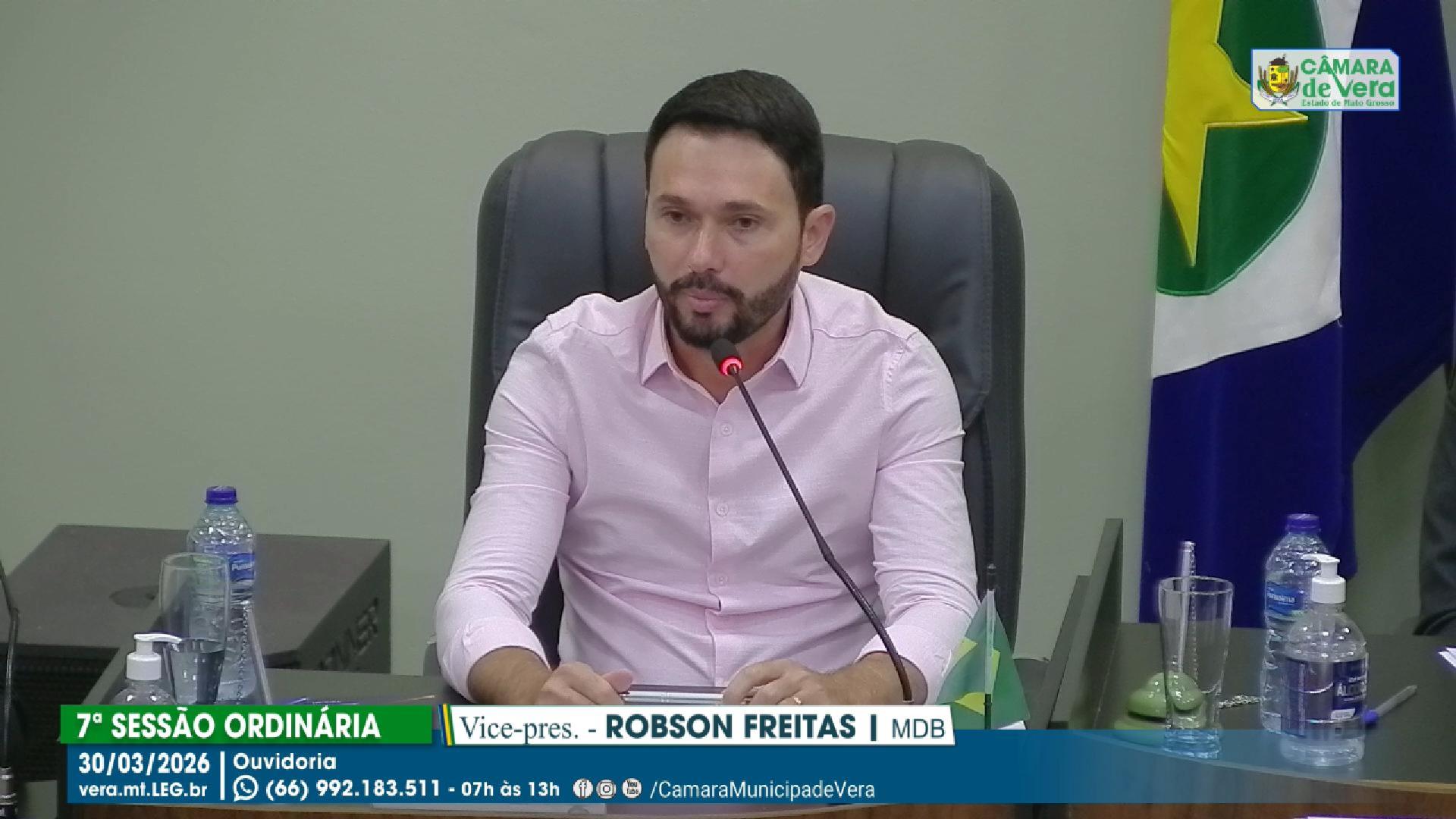 INDICAÇÃO: Ônibus escolar para atender aos estudantes residentes nos bairros Sol Nascente I e II