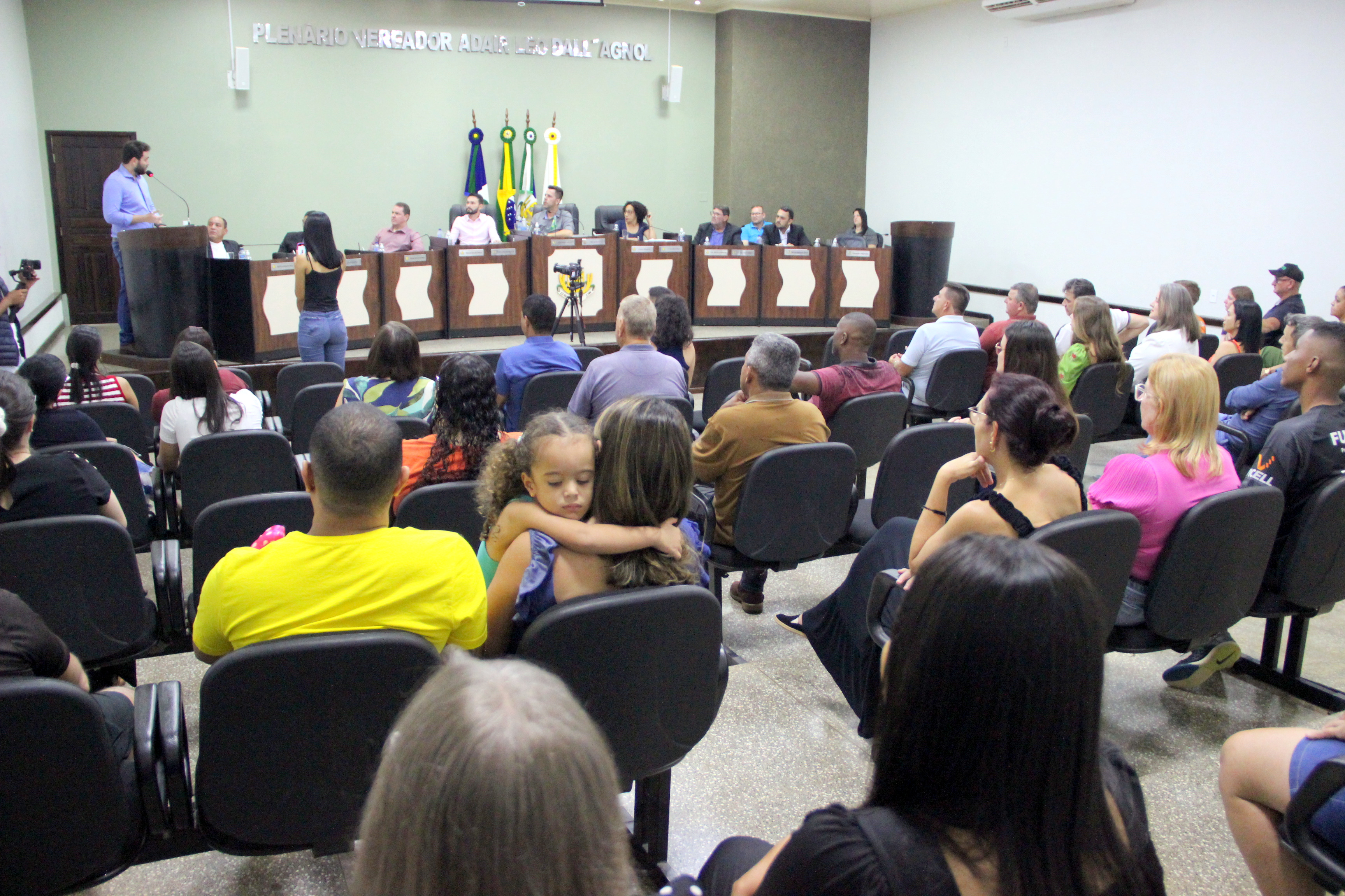 Vereadores autorizam repasses para APAE e Lar dos Idosos